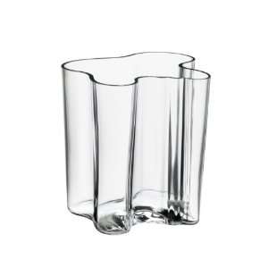    iittala Alvar Aalto 8 Inch Finlandia Vase, Clear: Home & Kitchen