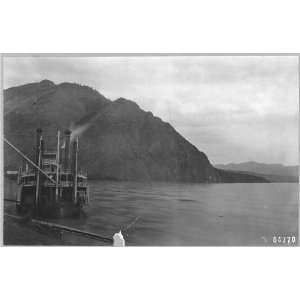  Steamer Hannah on Yukon River