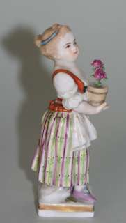 BEAUTIFUL MEISSEN PORCELAIN FIGURINES “GIRL AND BOY WITH FLOWERS 