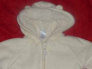   White SnowSuit Fleece OLD NAVY 0 3 Months soft warm hood footie  