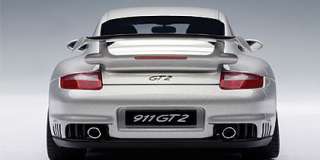 PORSCHE 911 (997) GT2 Silver 1:18 CAR AUTOART NIB 77898 NIB  