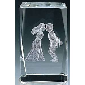  3d Laser Cut Kissing Couple Crystal 