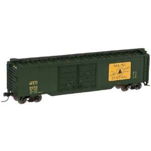  Maine Central 50 Double Door Boxcar N Scale Freight Car Toys & Games