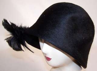 Vintage Schiaparelli Black Wool Felt Feather Bell Shape Cloche Hat 