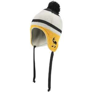  Iowa Hawkeyes adidas Originals Vault Tassel Knit Hat 