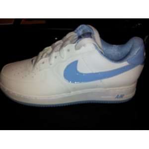  Nike Air Force 1 North Carolina Tar Heel Size 8.5 
