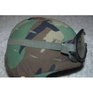  ORIGINAL US ARMY ISSUE   PASGT KEVLAR HELMET WITH GOGGLES 