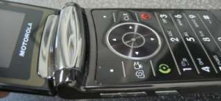 BRAND NEW* nTelos Motorola RAZR2 V9M MP3 Cell Phone!  