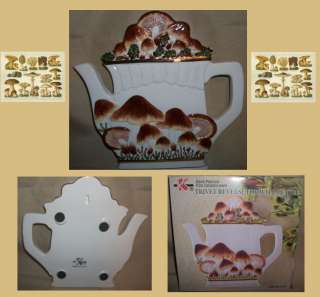 MUSHROOMS KITCHEN TRIVET WALL HANGING HANDPAINTED CLEAR SEALED VERY 