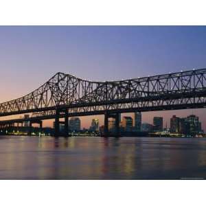  Mississippi River Bridge, New Orleans, Louisiana, USA 