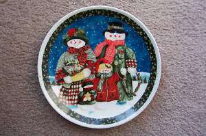 Vicky Howard Snowman Family Decorative Christmas Plate  