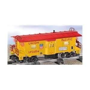   Lionel American Flyer Bay Window Caboose Union Pacific: Toys & Games