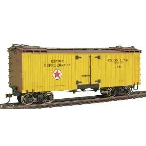  Bachmann On30 Wooden Billboard Reefer   Penn Line Toys 