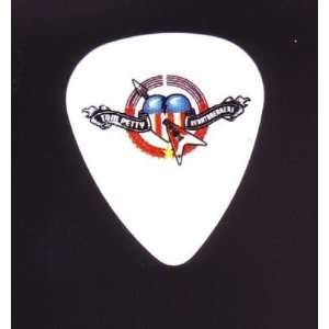  Tom Petty Mojo 2010 Tour Guitar Pick *free Fallin 
