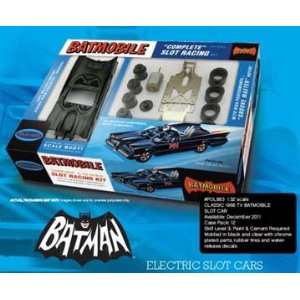    Polar Lights 1/32 1966 TV Batmobile Slot Car Kit: Toys & Games