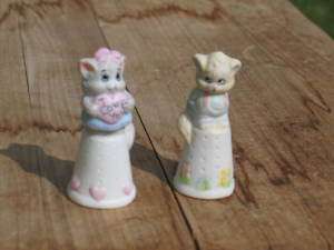 MINI LOT OF TWOFELINE FEELINS COLLECTIBLES THIMBLES  