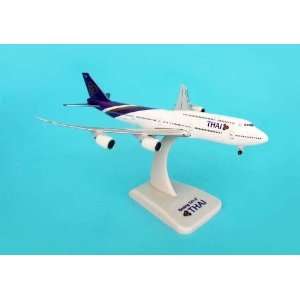  Hogan Thai 747 8 1/500 With Gear & Stand Toys & Games