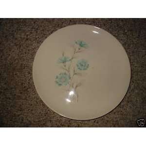   10 Dinner Plate by Taylor Smith Taylor Boutonniere 