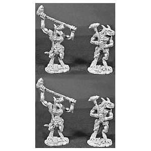  Lizardmen Tyrants (4) (OOP) Toys & Games