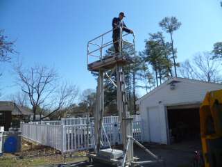 Genie 2 man 24 foot platform personnel lift DPL 24SP 750 pounds 