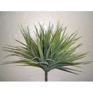 Set of 4 Vanilla Grass Bushes Artificial Silk Plant:  