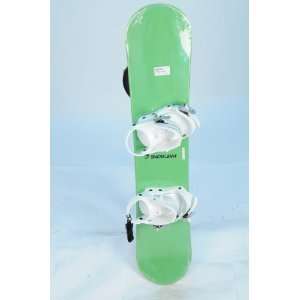 New Snowjam Glowstick Green Snowboard with Spice Jr Small Binding 