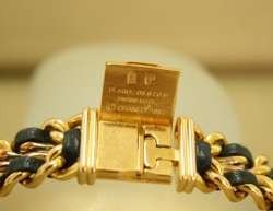 CHANEL Vintage Watch PREMIERE Gold Classic Chain w BOX & Cert sz M 