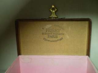 ANTIQUE HURET CONFECTIONAIRE SUITCASE EXPO MARKED FRENCH FASHION DOLL 