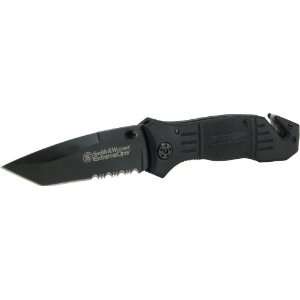  Smith & Wesson Extreme Ops First Response Rescue Knife 3.5 