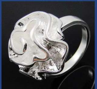 R01 SILVER PLATED ROSE RING   