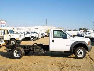 2005 Ford Super Duty F 550 2WD F550 CAB & CHASSIS TRUCK ms   Click to 