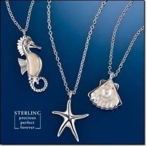  Avon Sterling Silver Seashore Pendant Necklace   Seahorse 