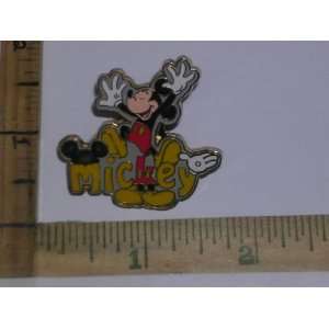  Rare Mickey Mouse Pin, Walt Disney World 2002 Series Jumping 