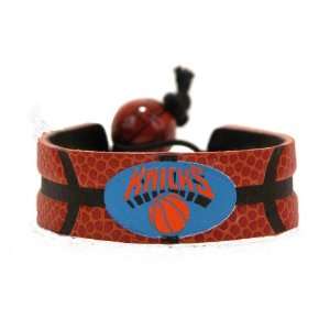  New York Knicks Classic Basketball Bracelet: Sports 