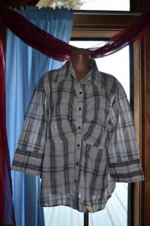 CATO 3/4 SLEEVE WOMAN TOP PLAID SIZE 22/24W  