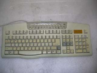 Turbo Media KB 9801R+ White PS/2 Keyboard TESTED  