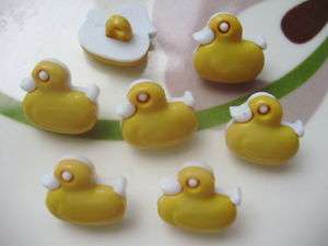 36 Lovely Duck button Cardmaking Scrapbooking Yellow  
