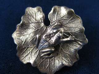 Sterling LANG ~ FROG ON LILY PAD BROOCH ~ Silver Pin  