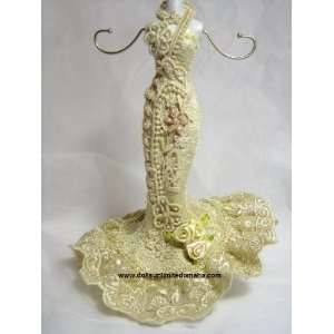  Victorian Fishtail White Dress Jewelry Holder Everything 