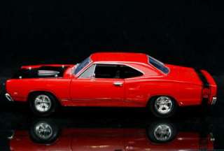1969 Dodge Coronet SUPER BEE   MotorMax Diecast 1:24 Scale   Red 