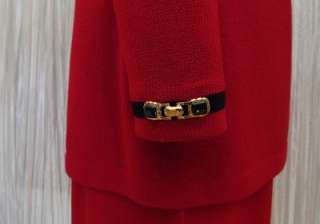ST JOHN KNITS ROUGE RED & BLACK SKIRT SUIT SIZE 6  