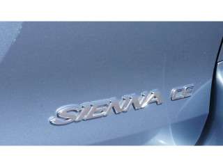Toyota : Sienna 7 Pass Van in Toyota   Motors