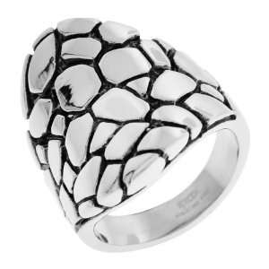  Womens Ring with a Snake Skin Pattern and Oxidized Look 