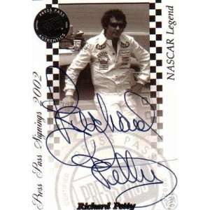 02 Press Pass RICHARD PETTY Signings Autograph   Signed NASCAR Cards 