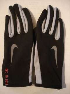 NIKE Swift Womens Running Gloves Black & Grey Size M  