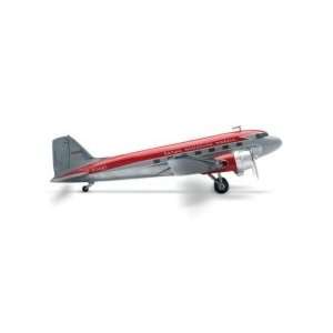  Jet X Air Cal 737 200CF Model Airplane Toys & Games