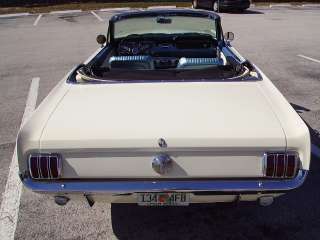 1966 BEAUTIFUL MUSTANG WITH BLUE /WHITE PONY INTERIOR