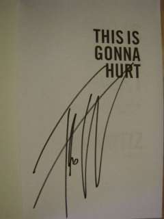 This is Gonna Hurt SIGNED by Tito Ortiz UFC/MMA + PIC 9781416955412 