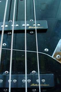 American Fender Jazz Bass DELUXE 1999 Noiseless Pickups USA OHSC Case 