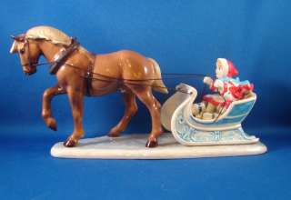 HAGEN RENAKER Porcelain Horse Model HORSE DRAWN SLEIGH  